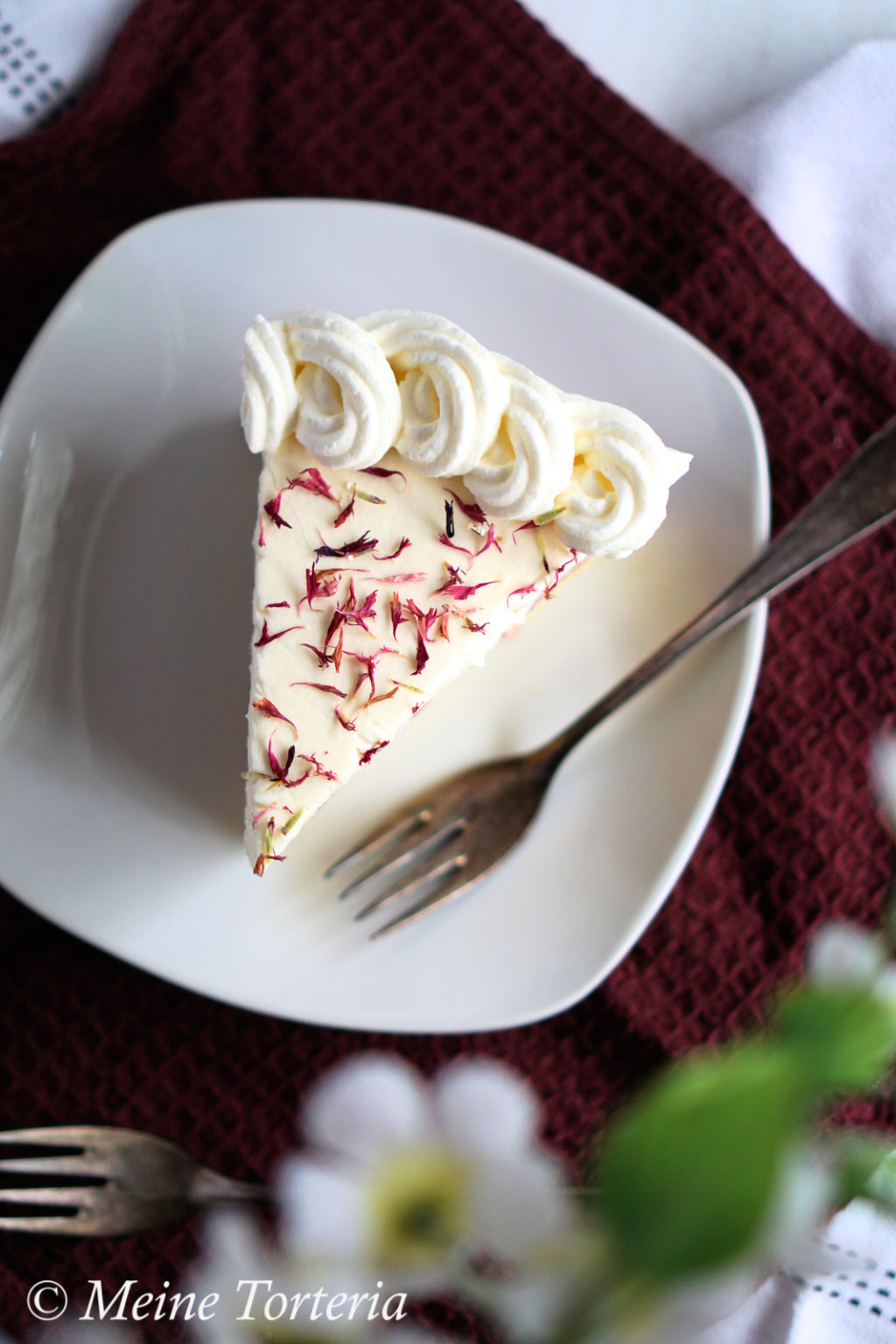 Erdbeer-Limokuchen für #neuekuchenklassiker im März - Meine Torteria