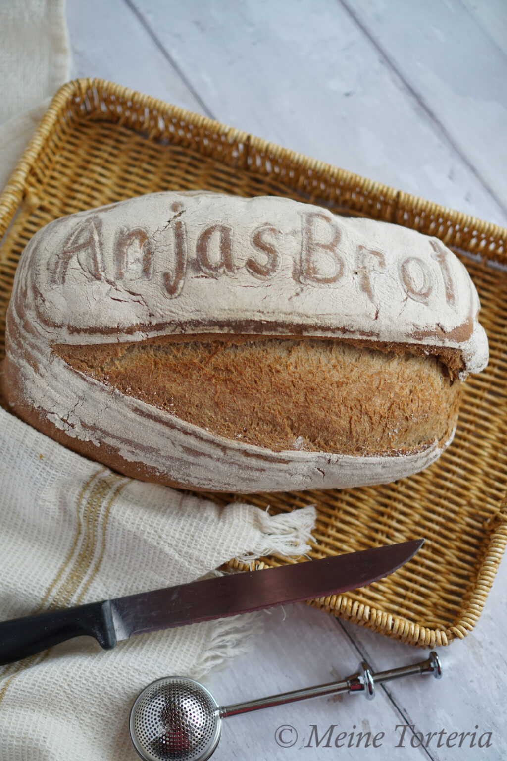 Anjas Brot - Weizenbrot mit Hefe (enthält Werbung) - Meine Torteria