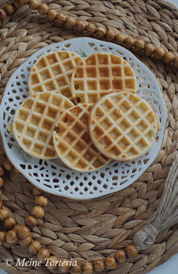 Klassische Waffeln für Waffeln aus dem Mini-Waffeleisen - Meine Torteria