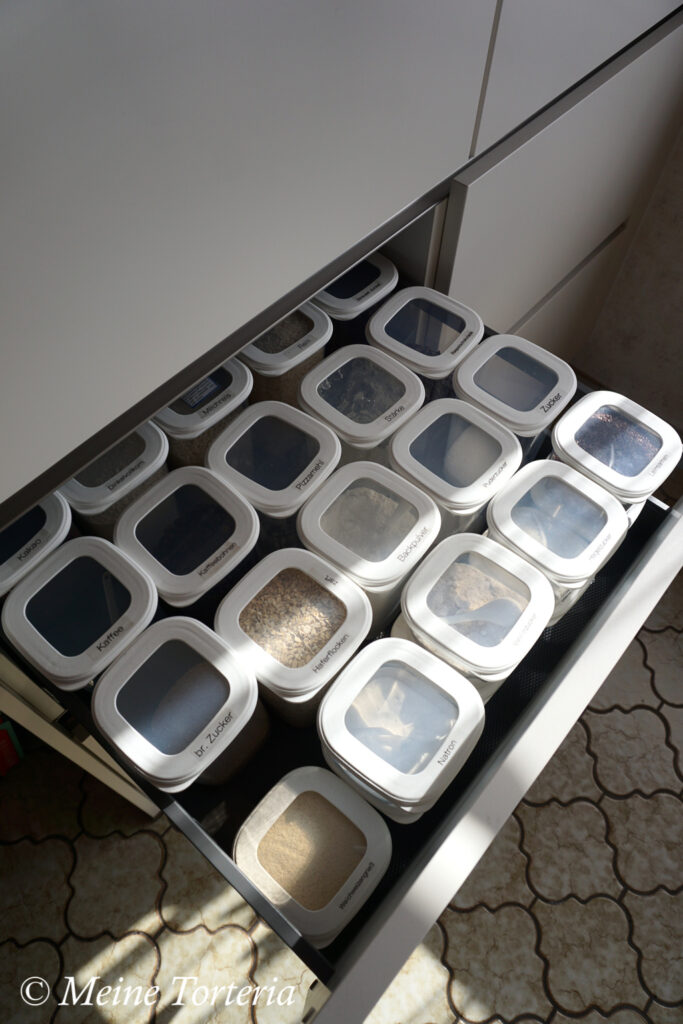 eingeräumte Schublade