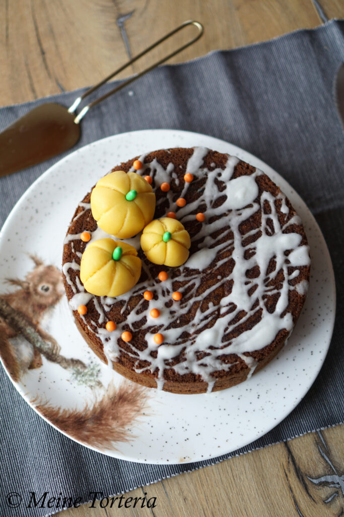 Marzipan-Kürbiskuchen